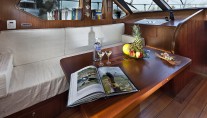 Sailing Yacht Myosotis -  Main Salon detail